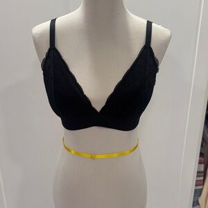 🛑CLEARANCE🛑 Pink Victoria’s Secret Black Lace Bralette